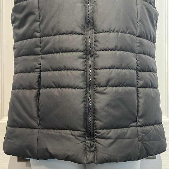 Isaac Mizrahi Grey Quilted Zip Up Vest Size M - Picture 4 of 11